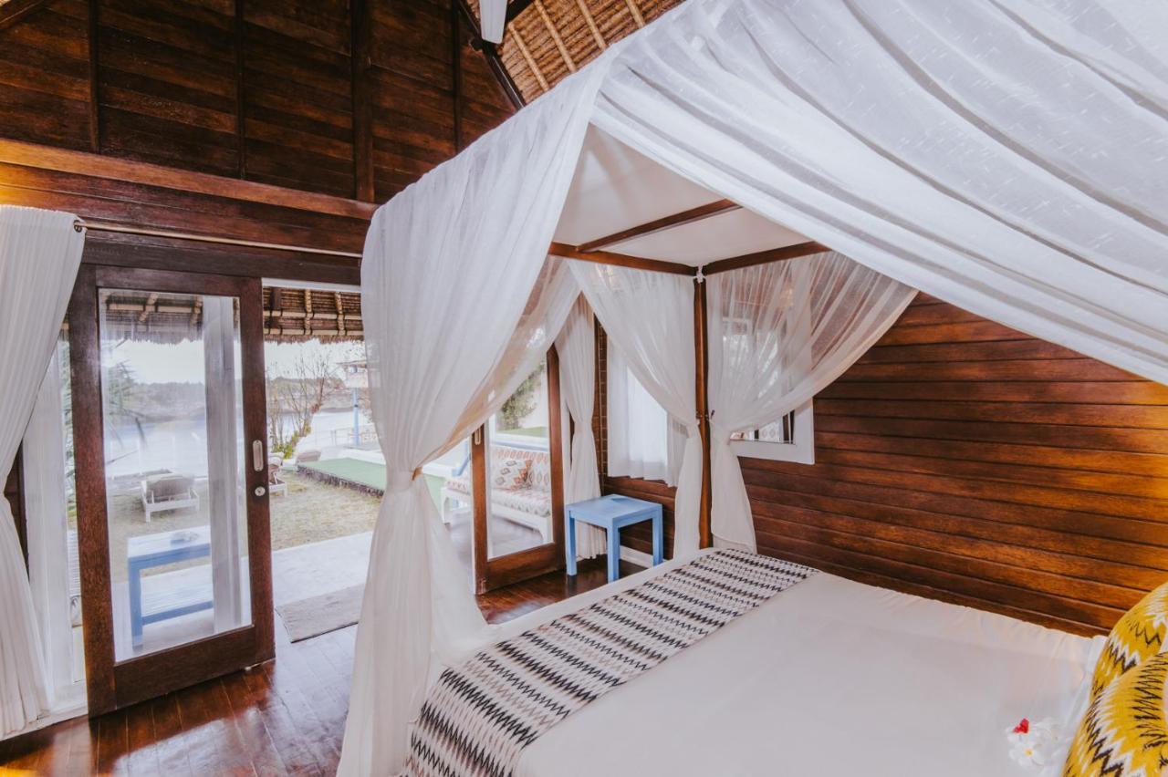 Four Bedroom Villa Beach Front