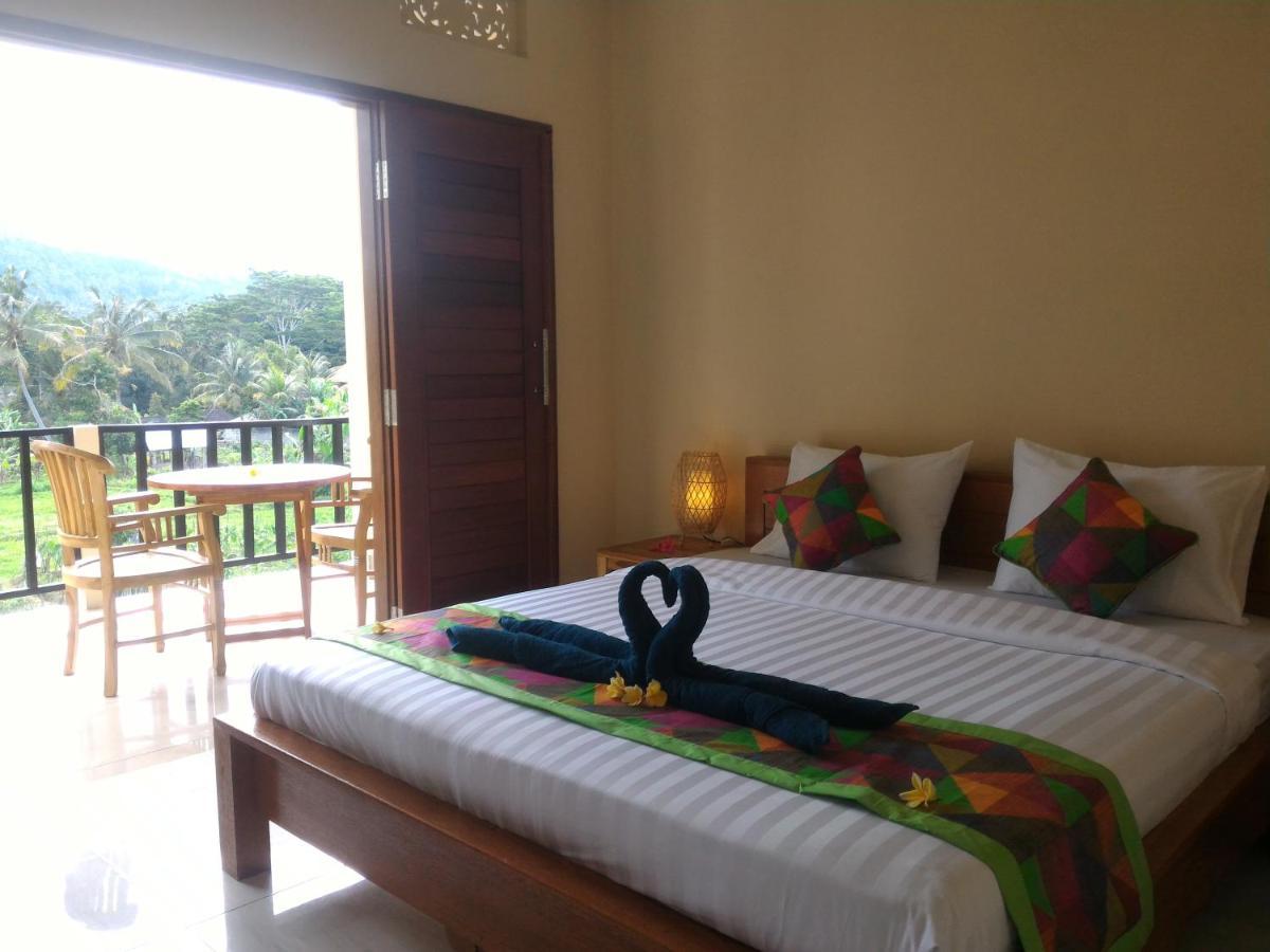 Double Room Mountain View