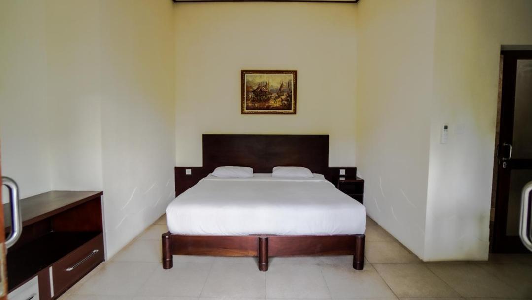 Deluxe Tweepersoonskamer met 1 of 2 Bedden en Uitzicht op het Zwembad