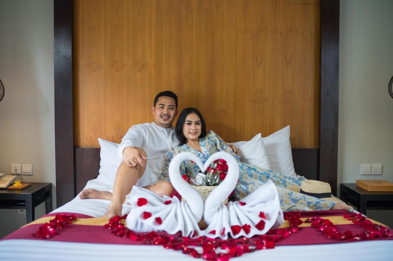 Honeymoon at One-Bedroom Pool Villa
