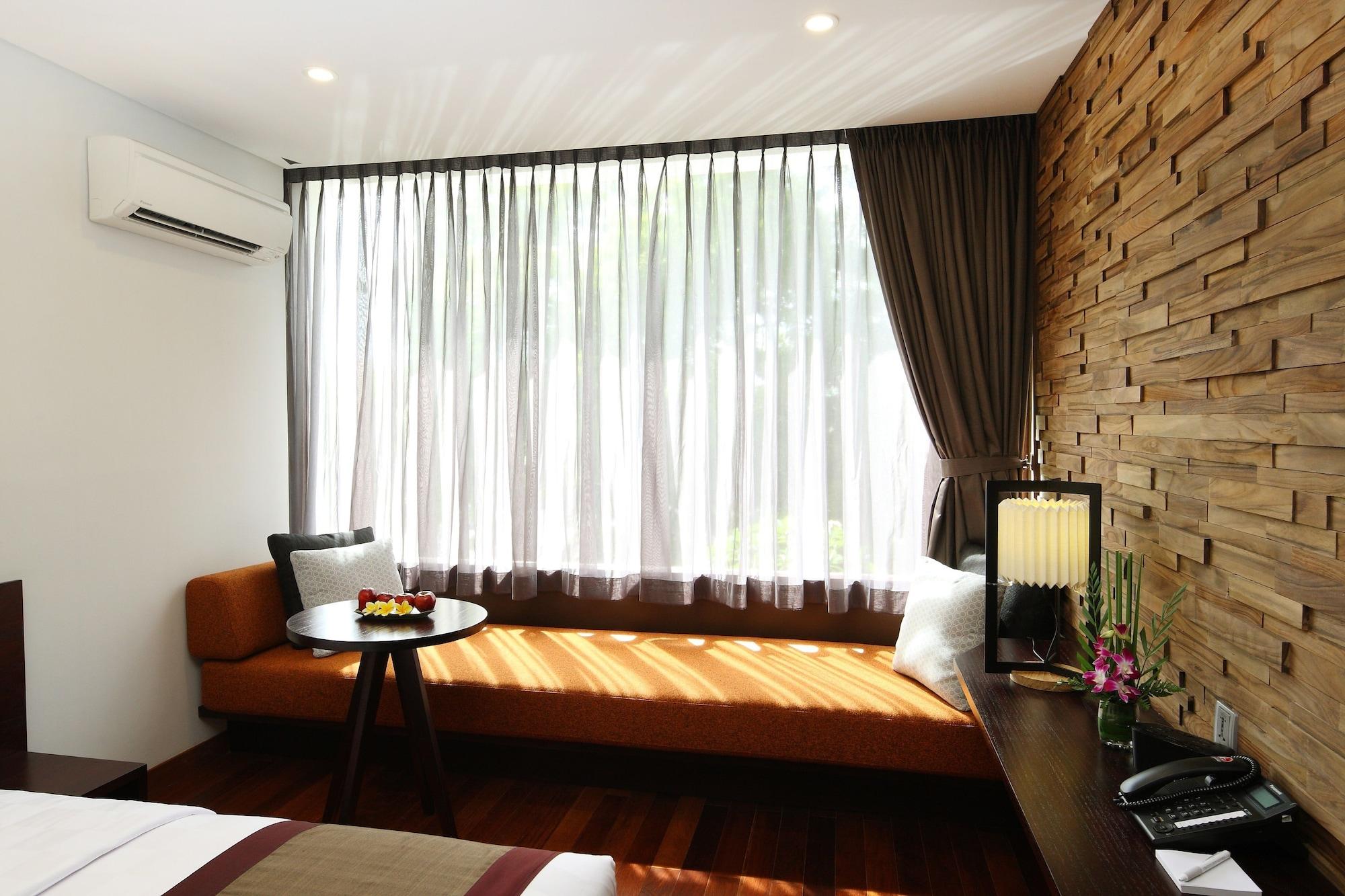 Superior Room Sauna & Ice Plunge Facilities