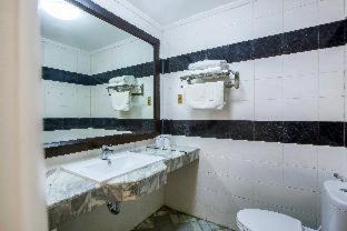 Twin Standard Deluxe Room