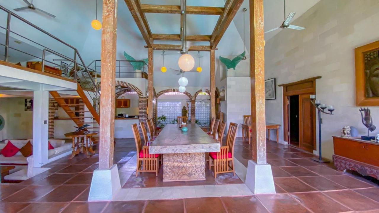 Three Bedrooms Deluxe Villa