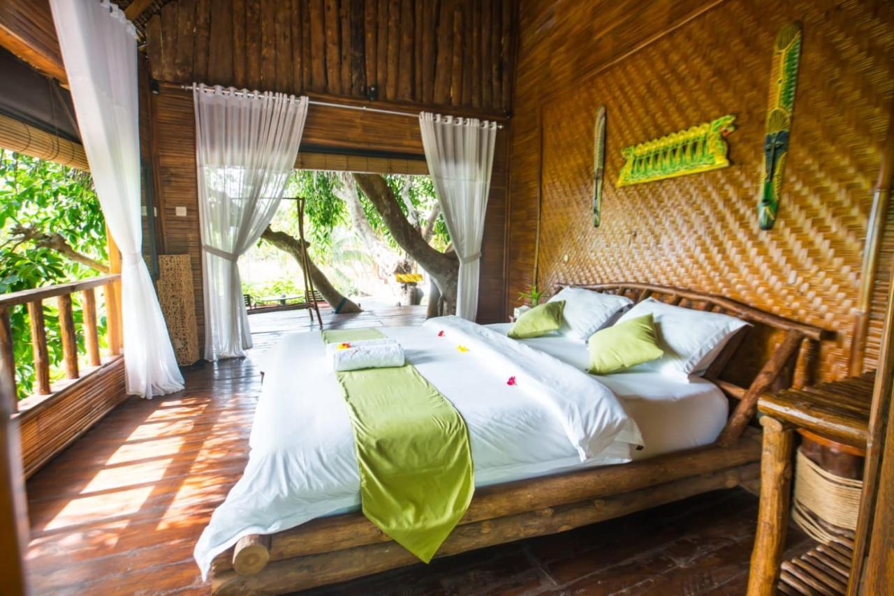 Double Room with Private External Bathroom