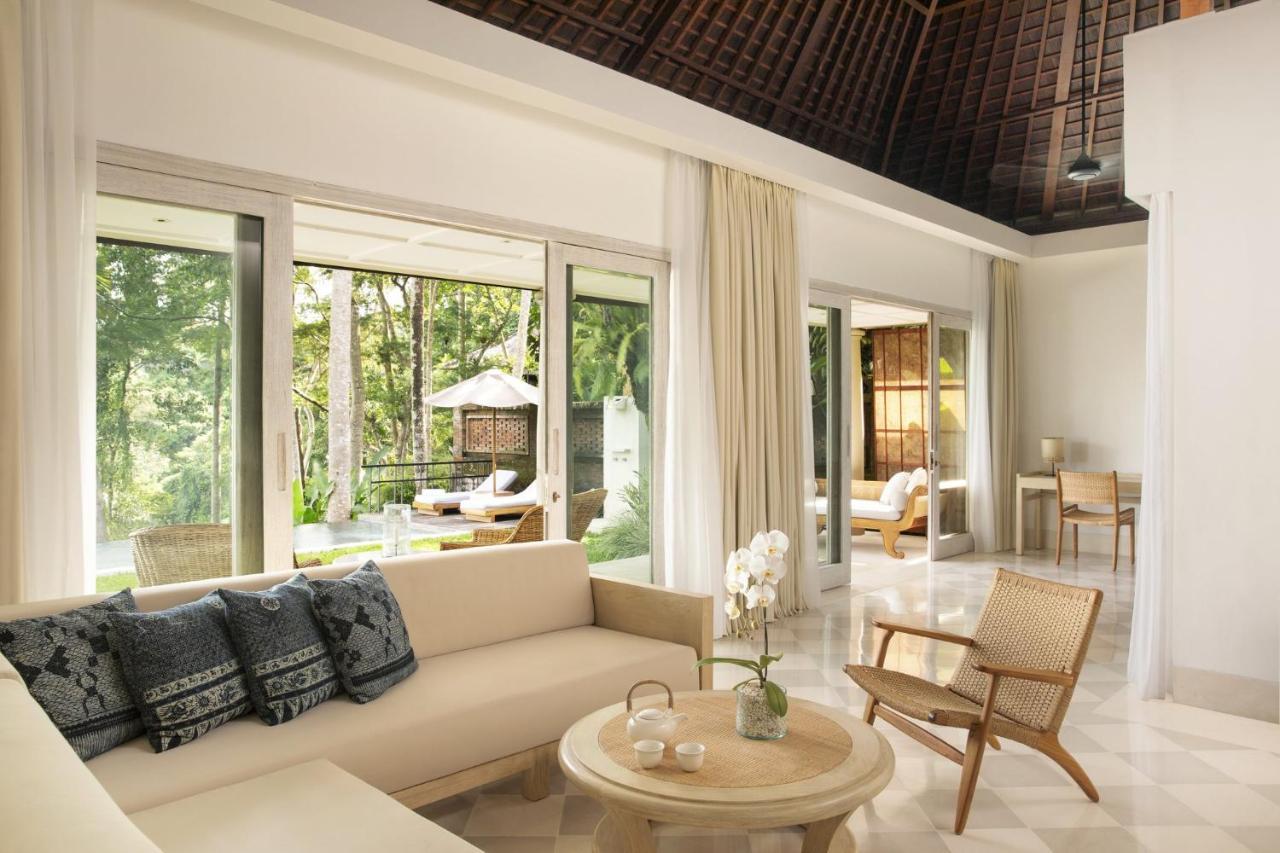 Uma Pool Villa