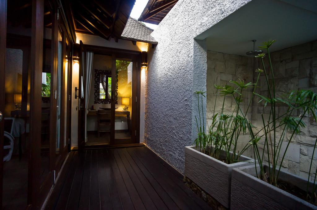 Deluxe Room Patio