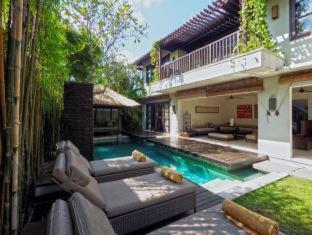 Three Bedroom The Amala Residence with Private Pool