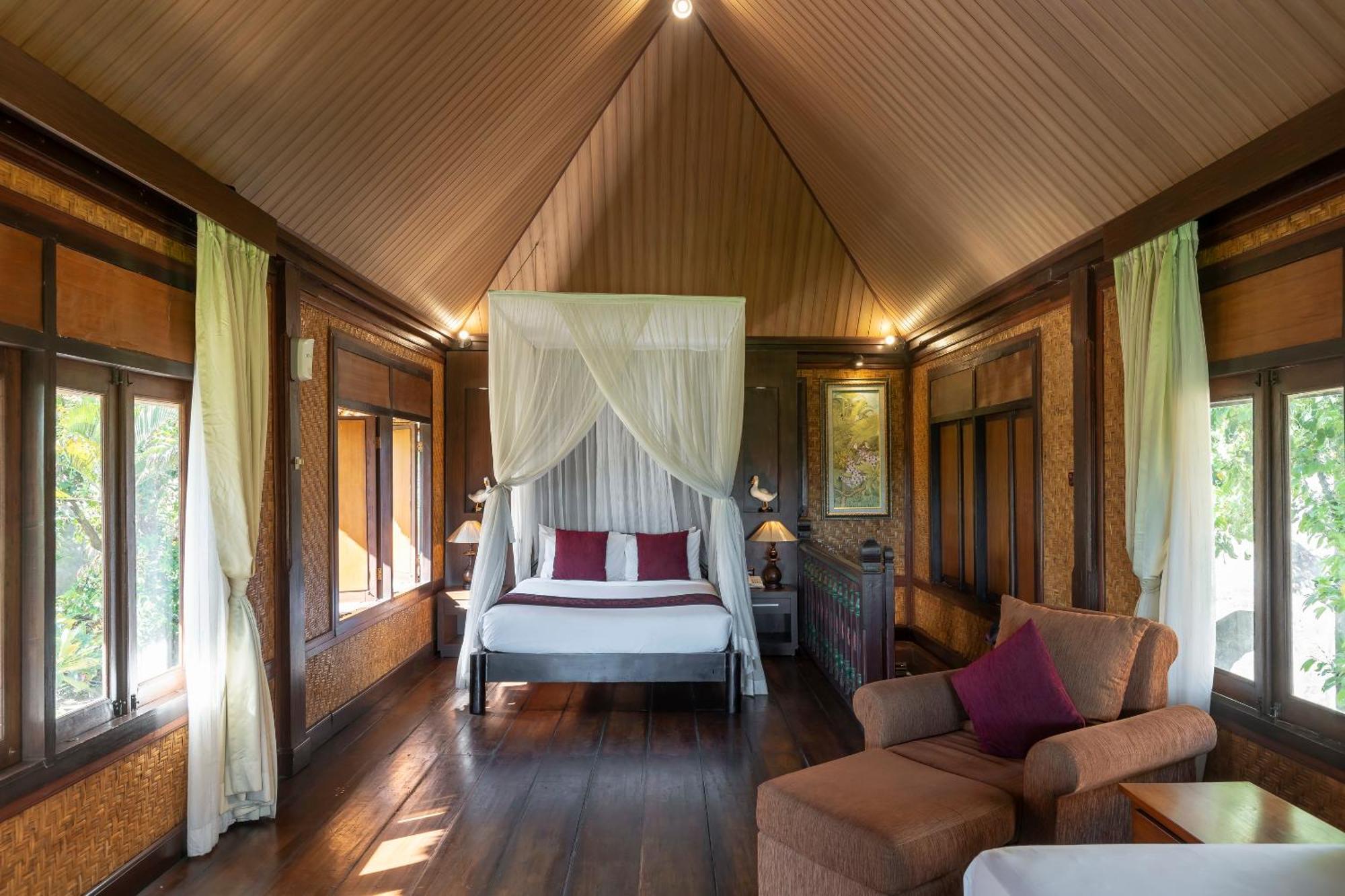 Two Storey One-Bedroom Villa Rice-Field View