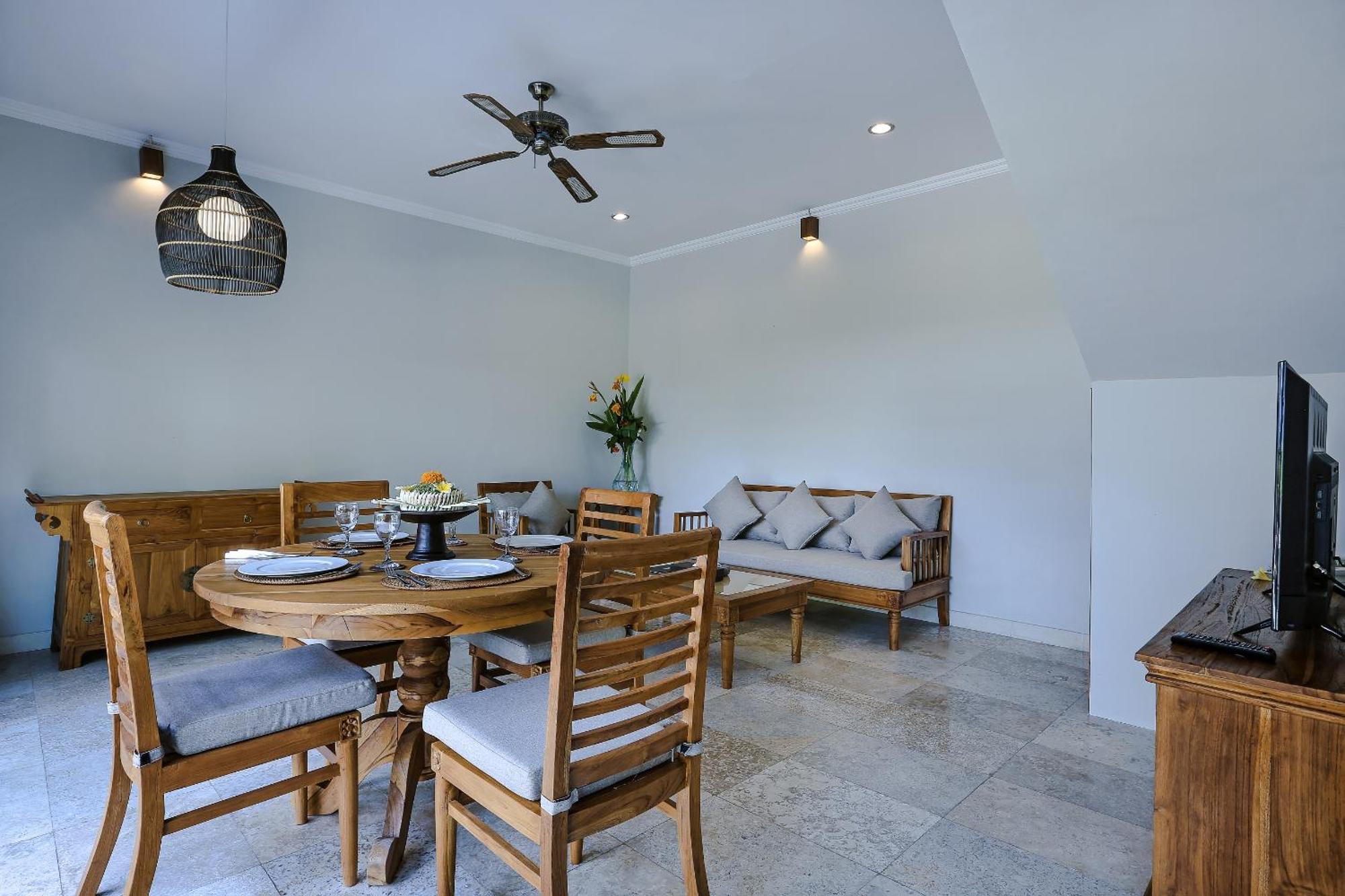 Three-Bedroom Pool Villa One Time 30 Minute Welcome Massage,1553329891:JPEG