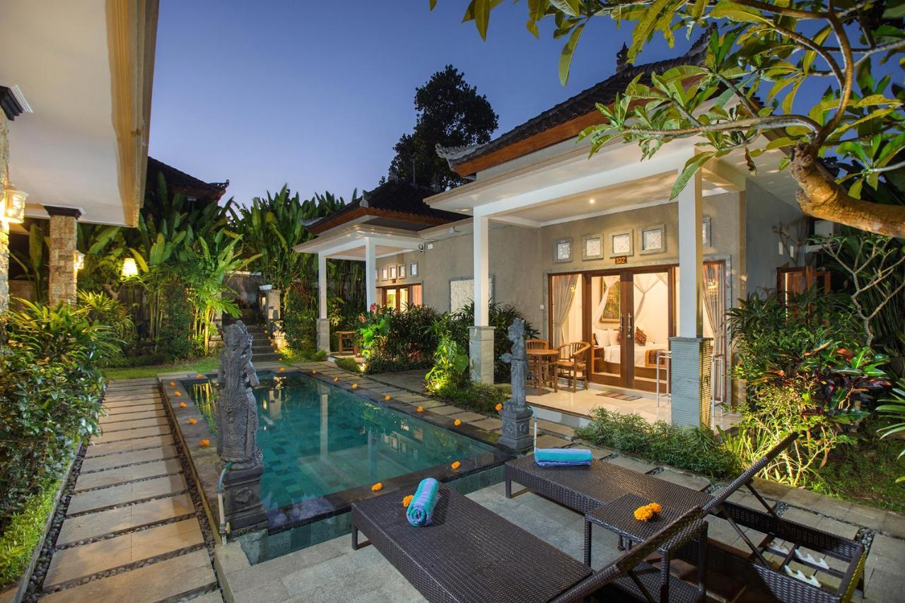 Double Room Pool View