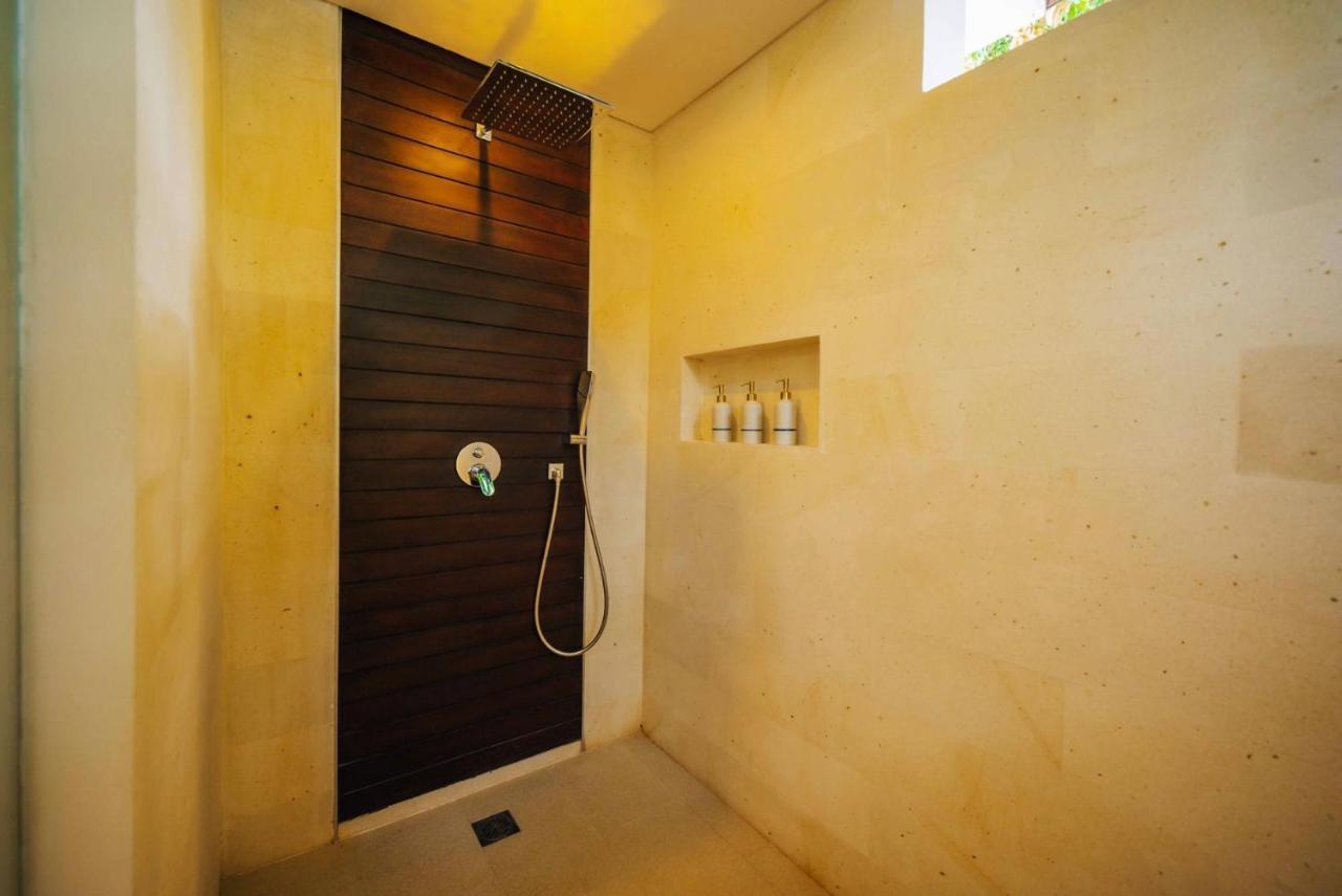Akasa Suite Pool Access