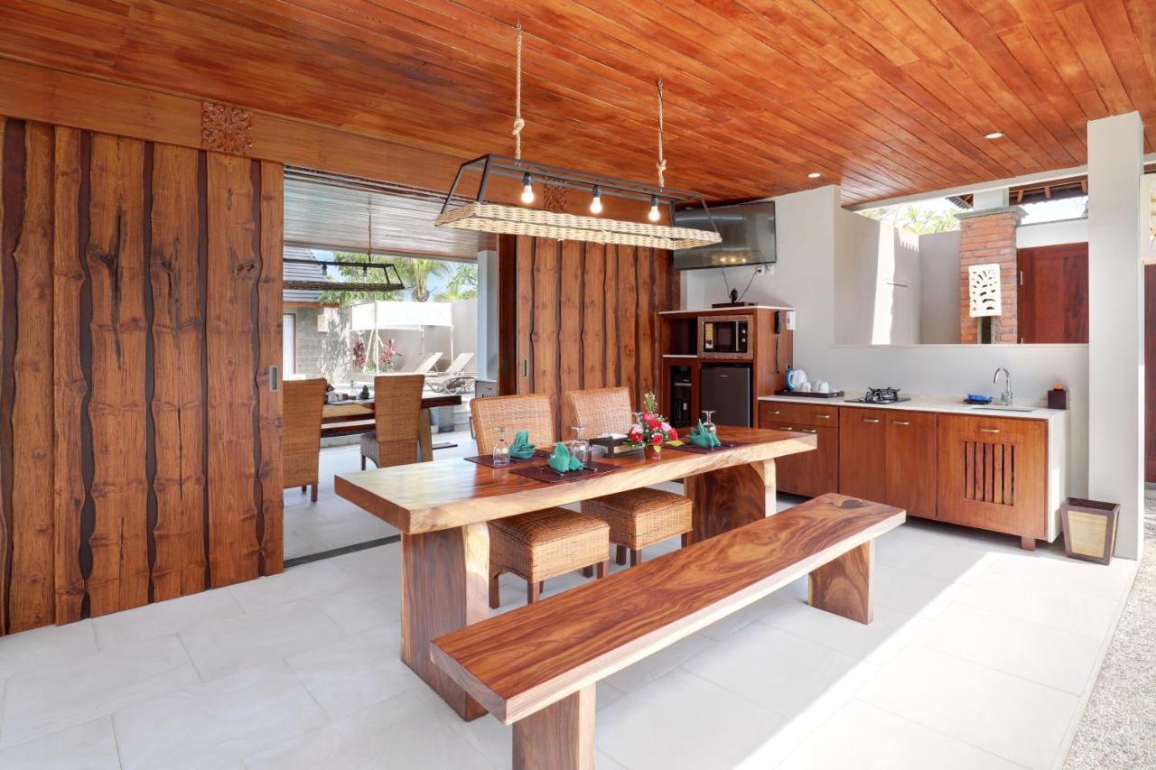 Two-Bedroom Suite Private Pool Villa Shuttle to Jimbaran Area