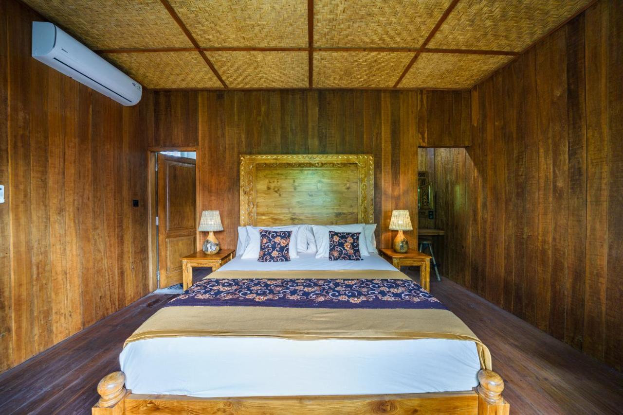 Double Room Private Bathroom