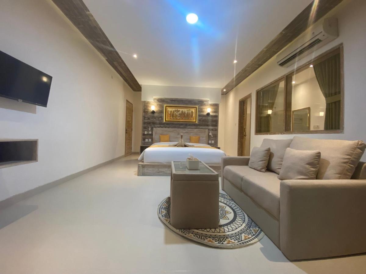 King Suite with Sea View
