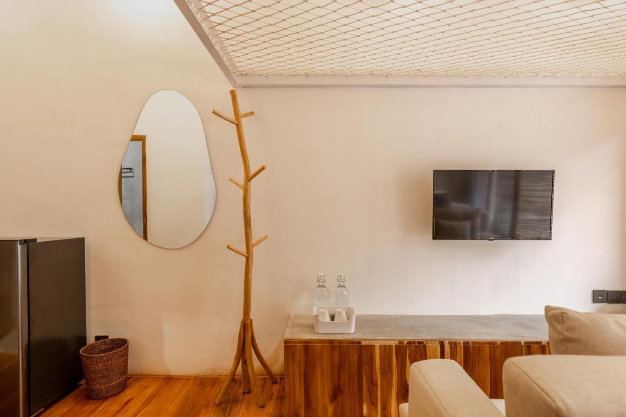 Studio Split Level