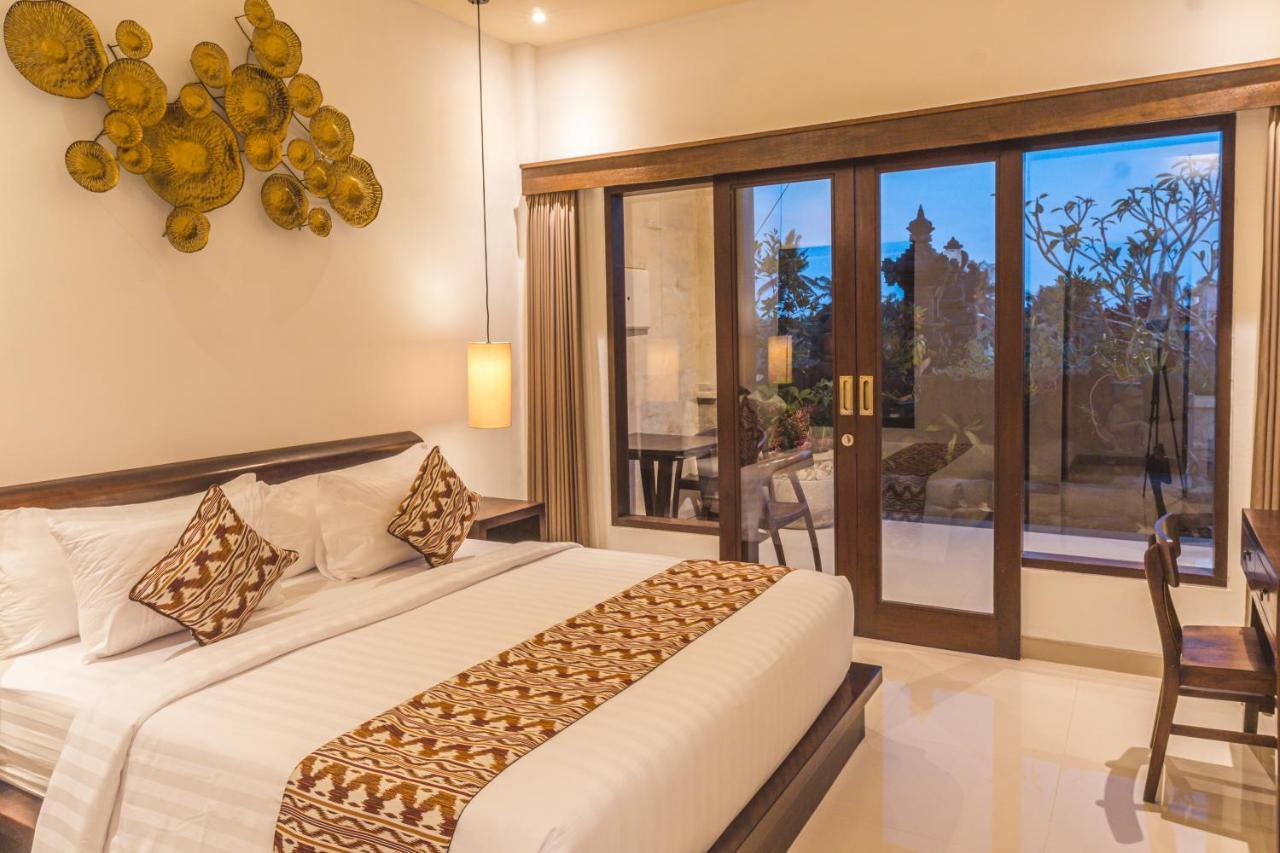Double Room Pool View