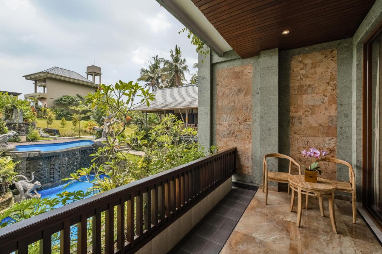 Superior Double or Twin Room Pool View