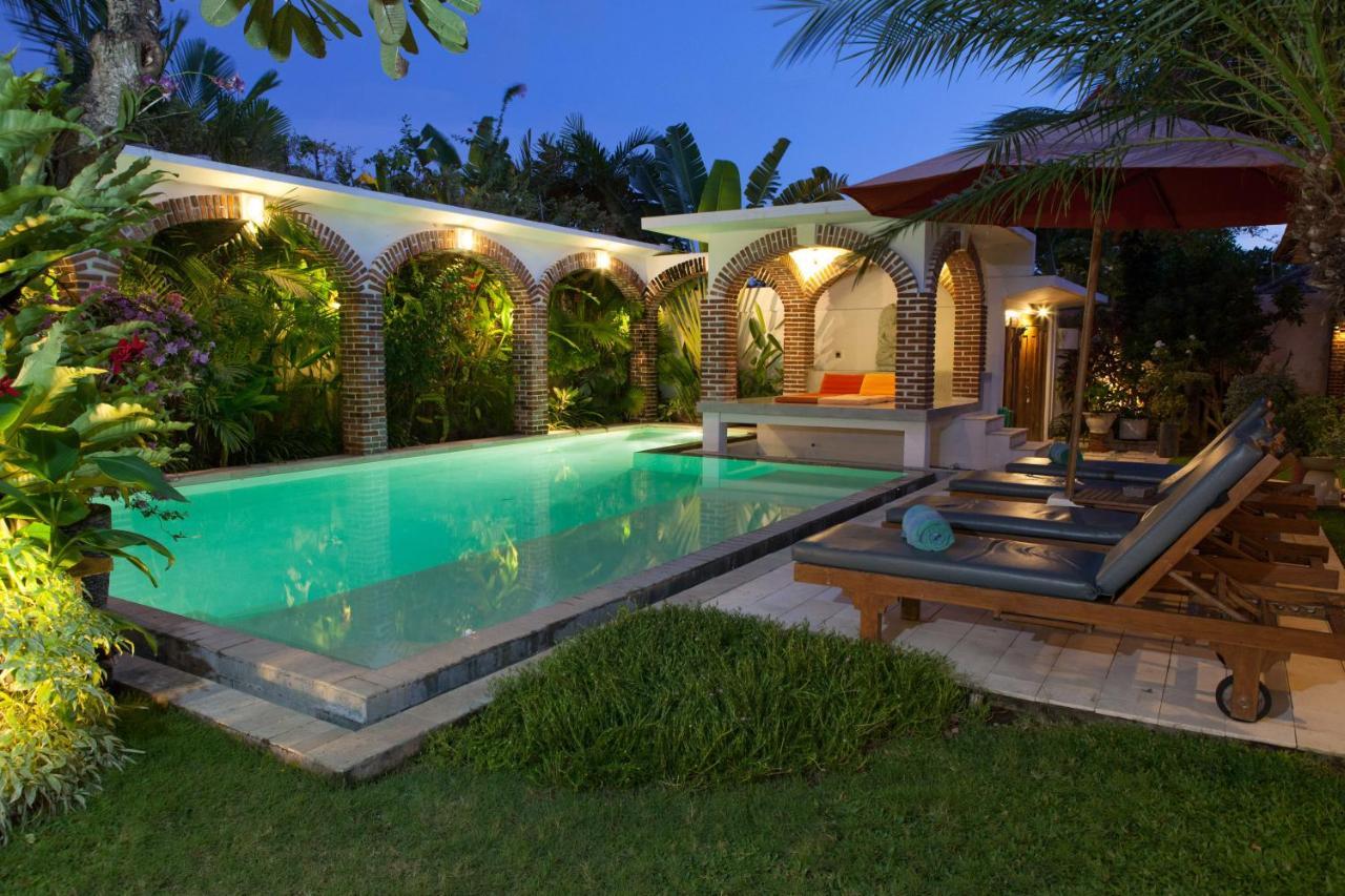 Three Bedrooms Deluxe Villa