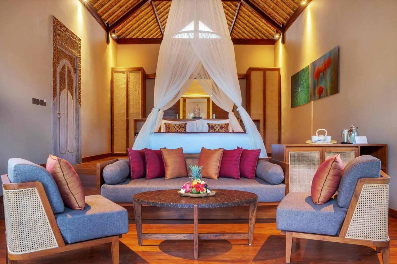 Signature Pool Suite Meditation Pavilion