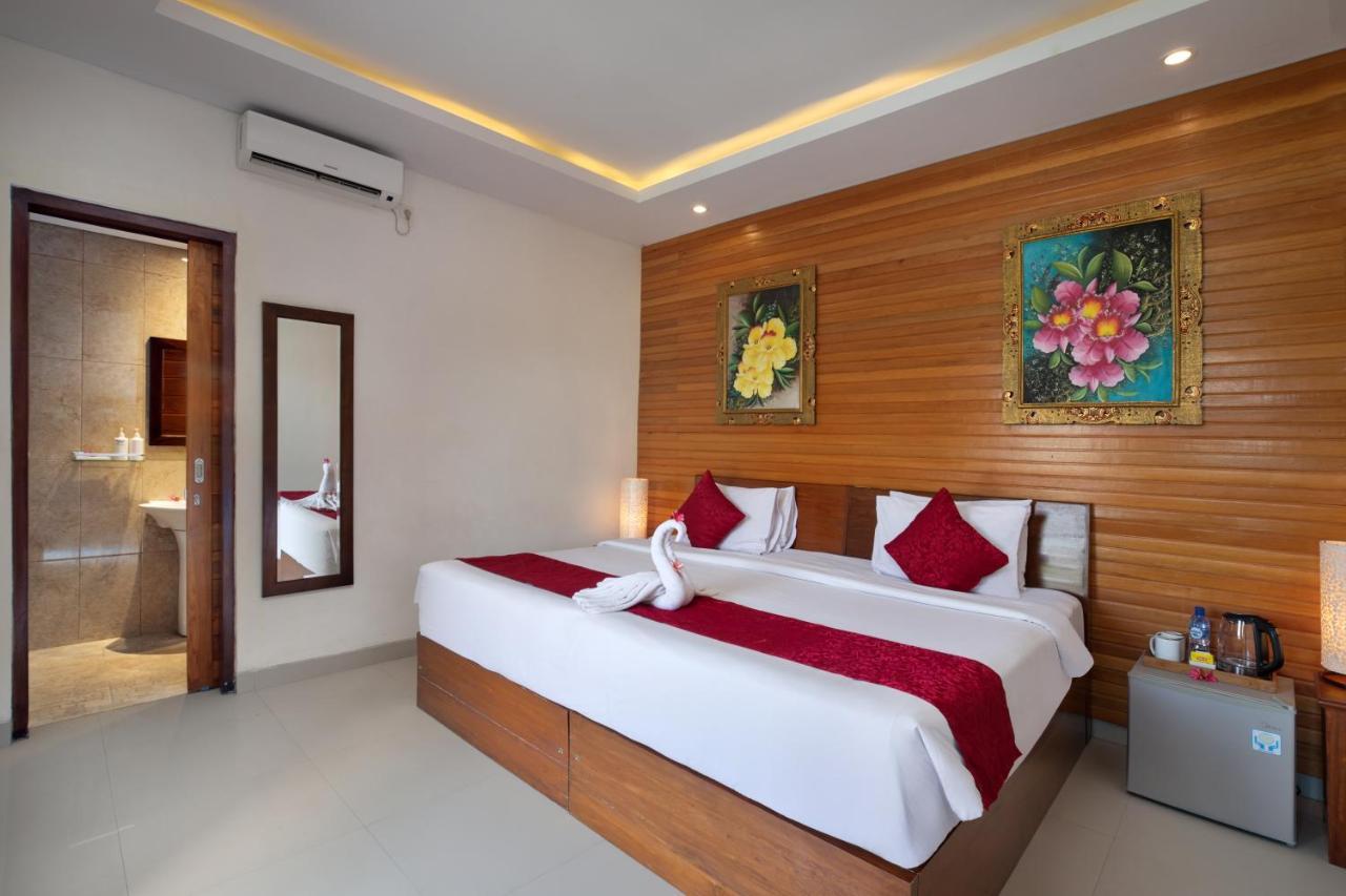 Deluxe Double or Twin Room Pool View Shuttle to Harbour