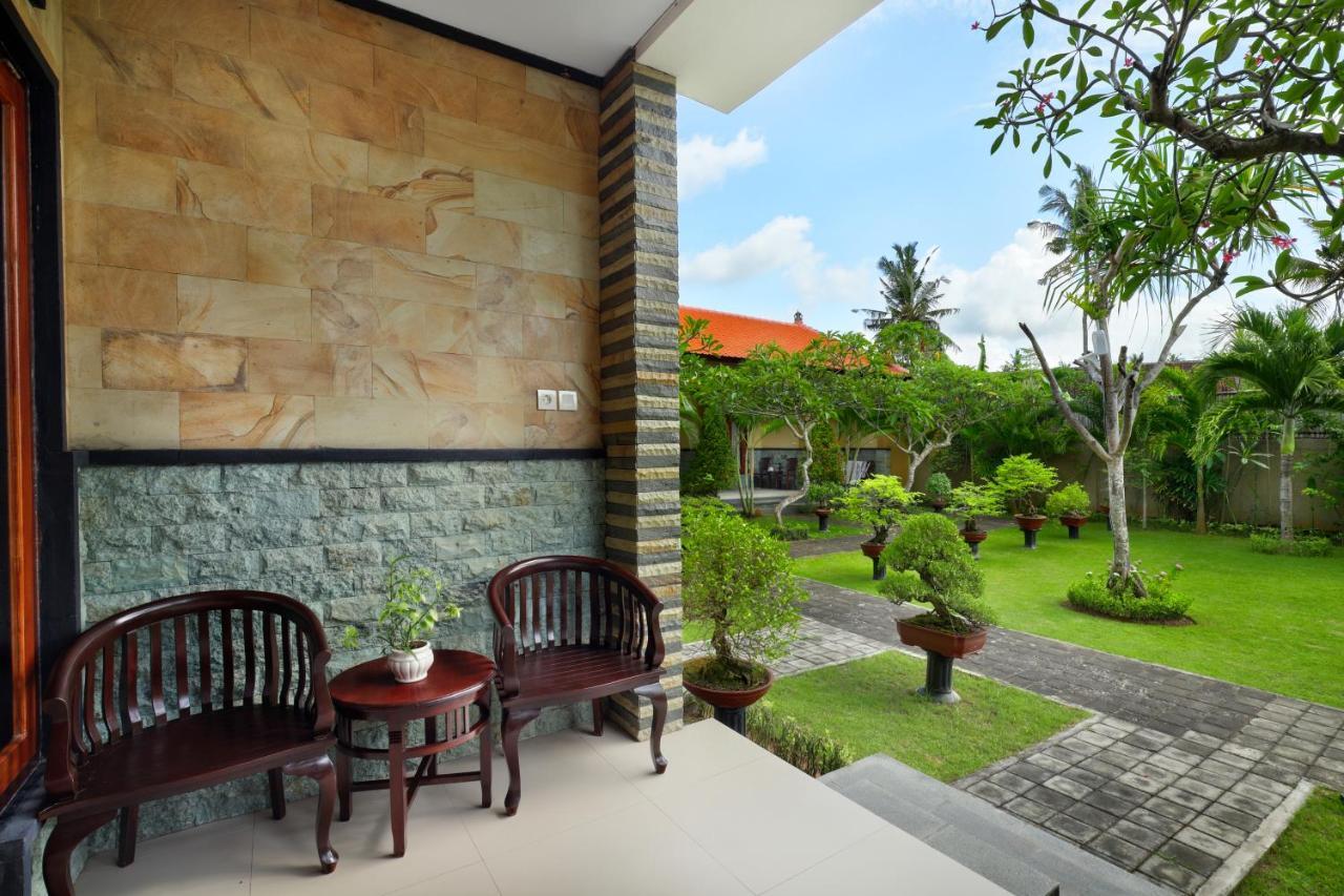 Deluxe Double or Twin Room Garden View Shuttle to Harbour