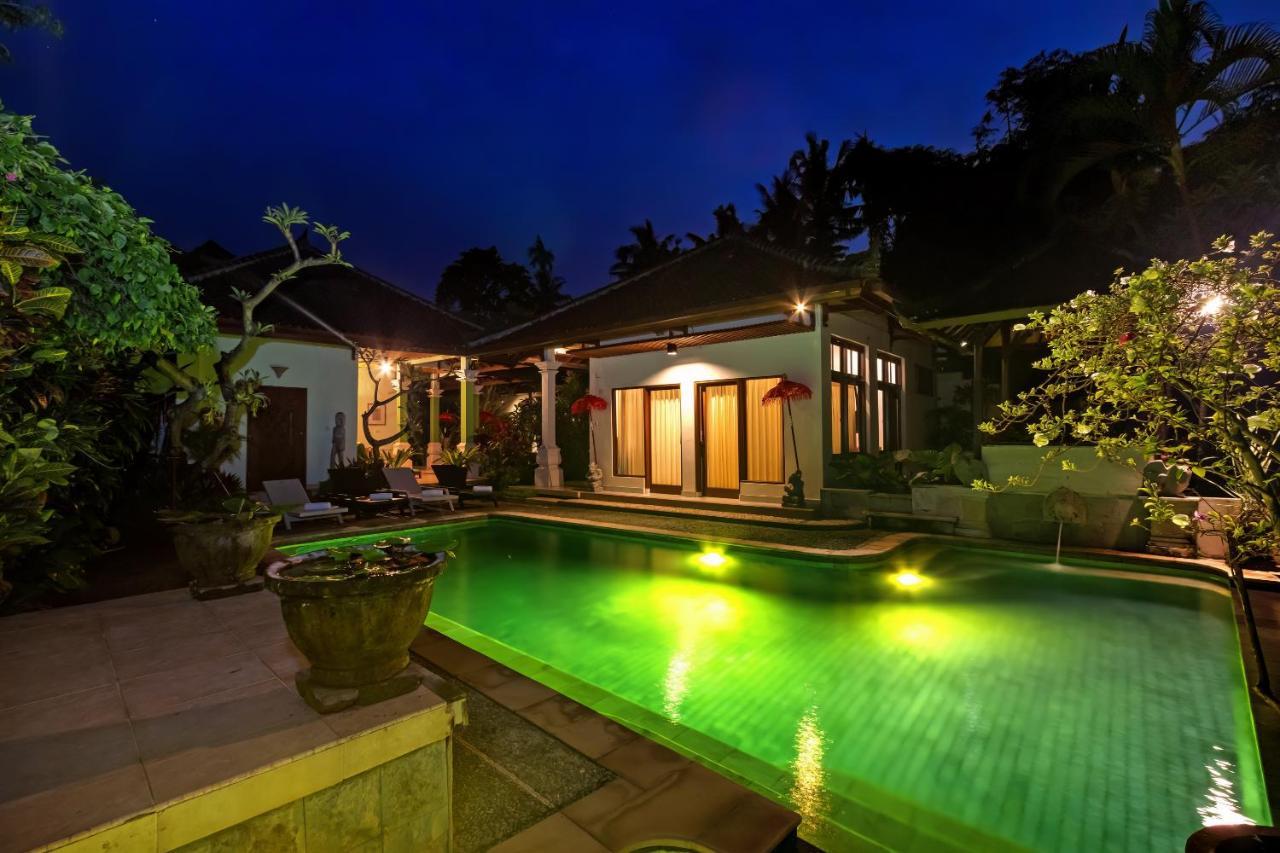 King Room Pool View