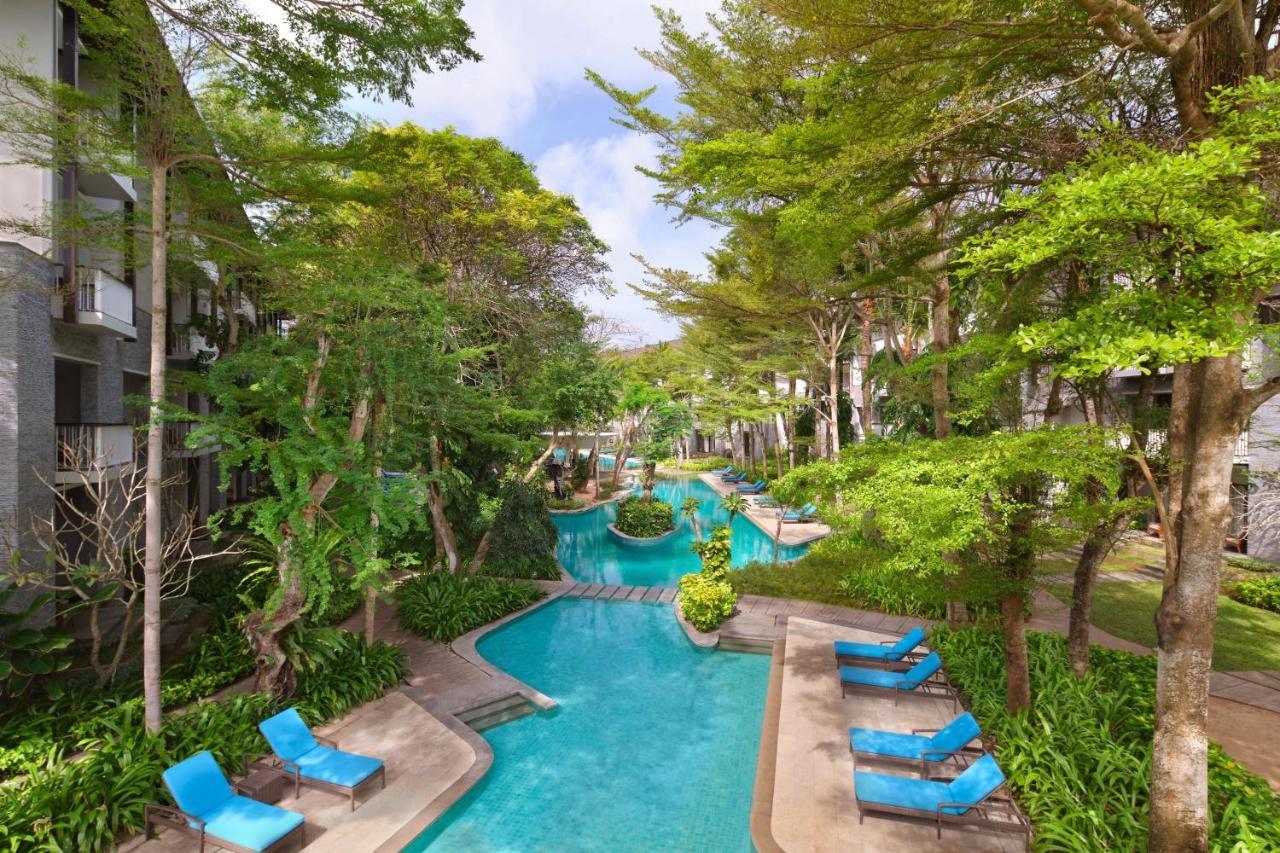 Deluxe King Room Balcony & Pool View