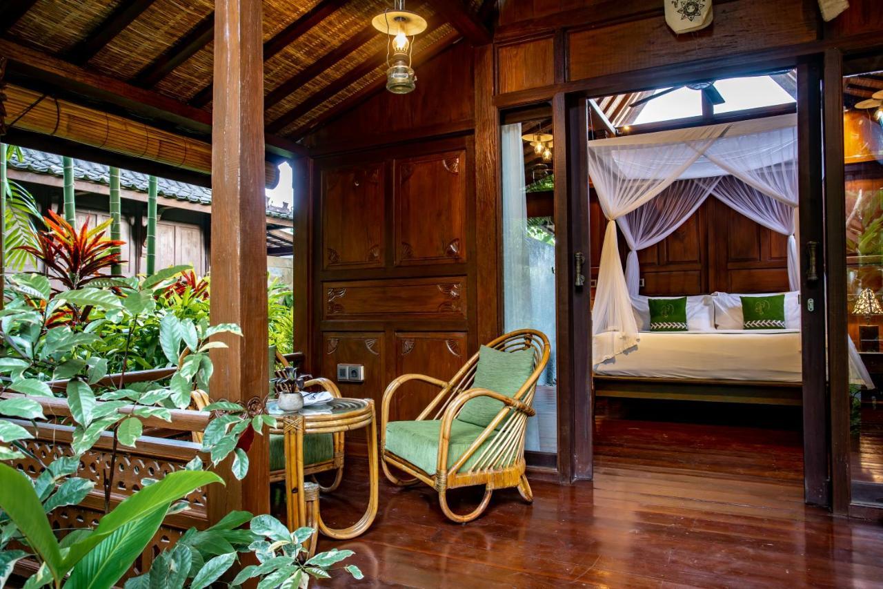 Wooden Junior Suite Garden View,1371463571:JPEG