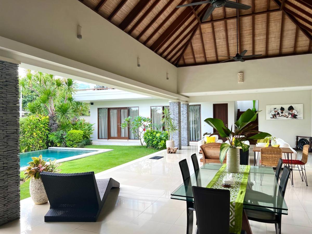 King Room with Pool View