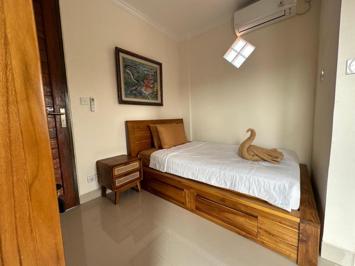 Single Room Balcony