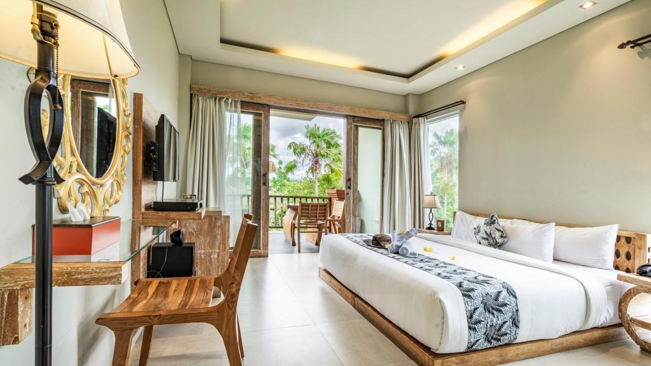 Deluxe Garden View Room