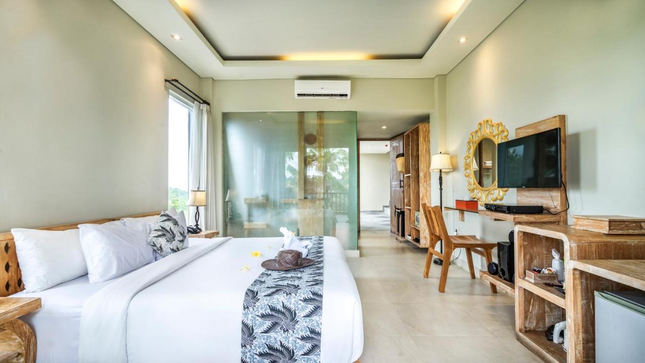 Deluxe Garden View Room