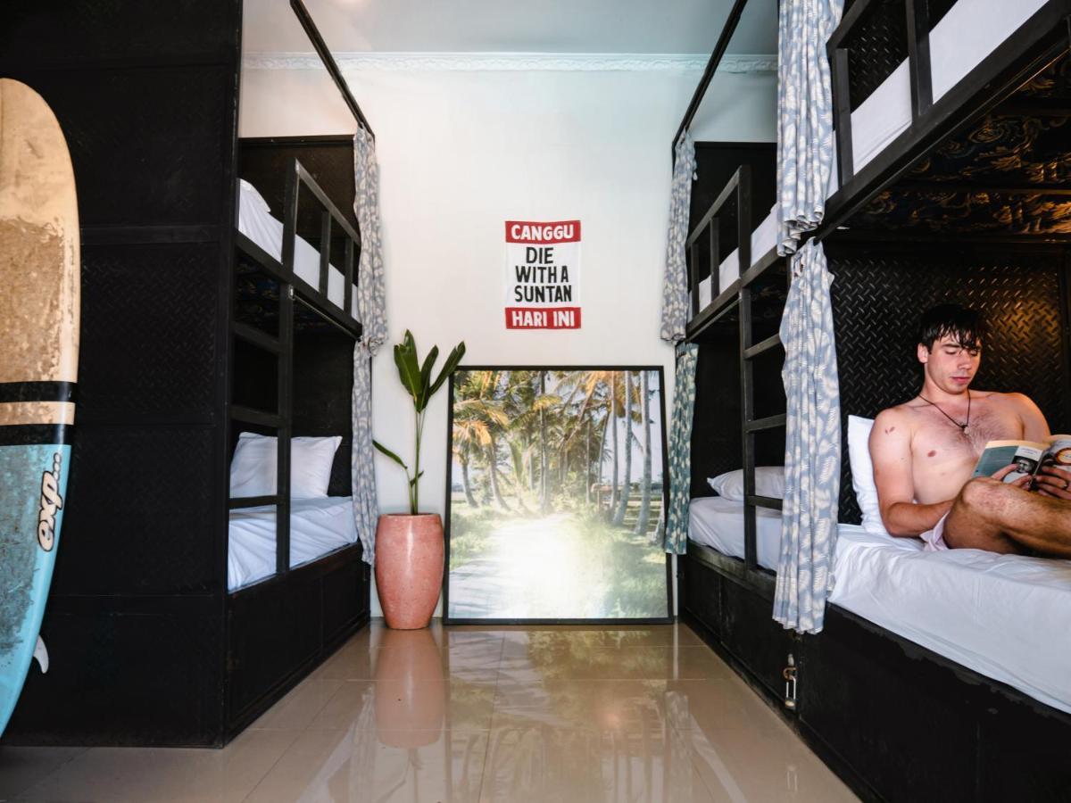 Bed in 6-Bed Female Dormitory Room
