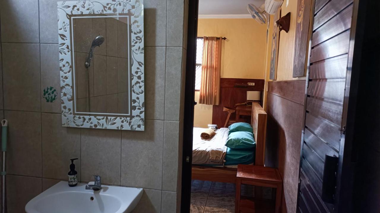 Double Room Private Bathroom