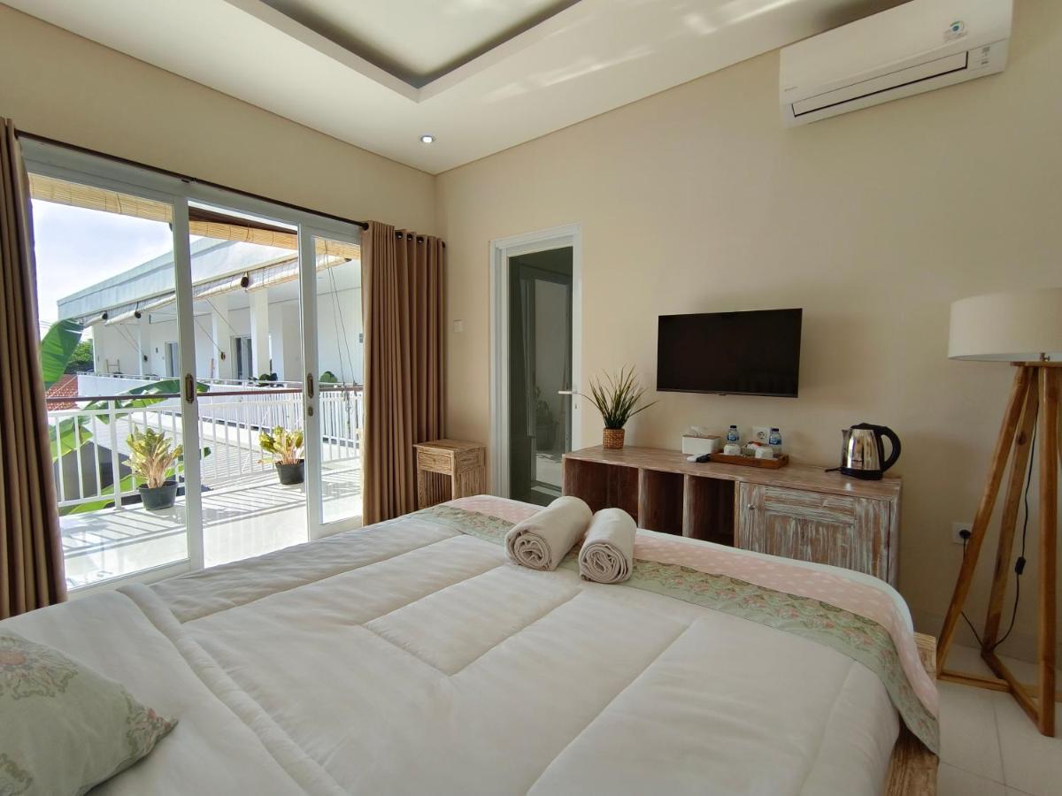 Double Room Pool View,1471561148:JPEG
