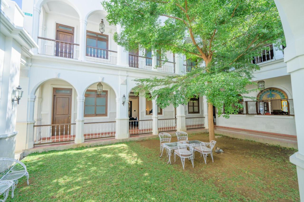 Deluxe Double Room Garden View