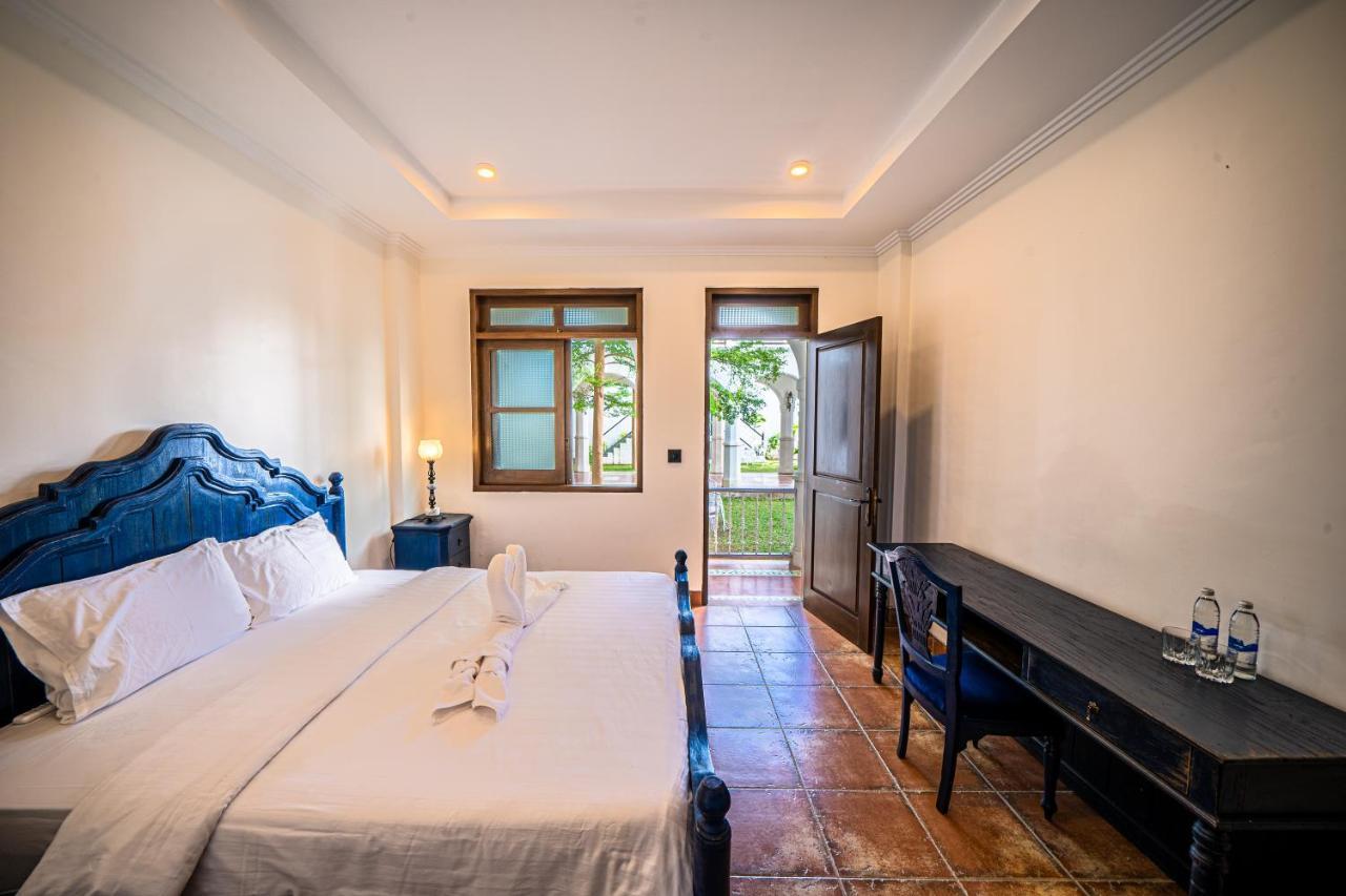 Deluxe Double Room Garden View