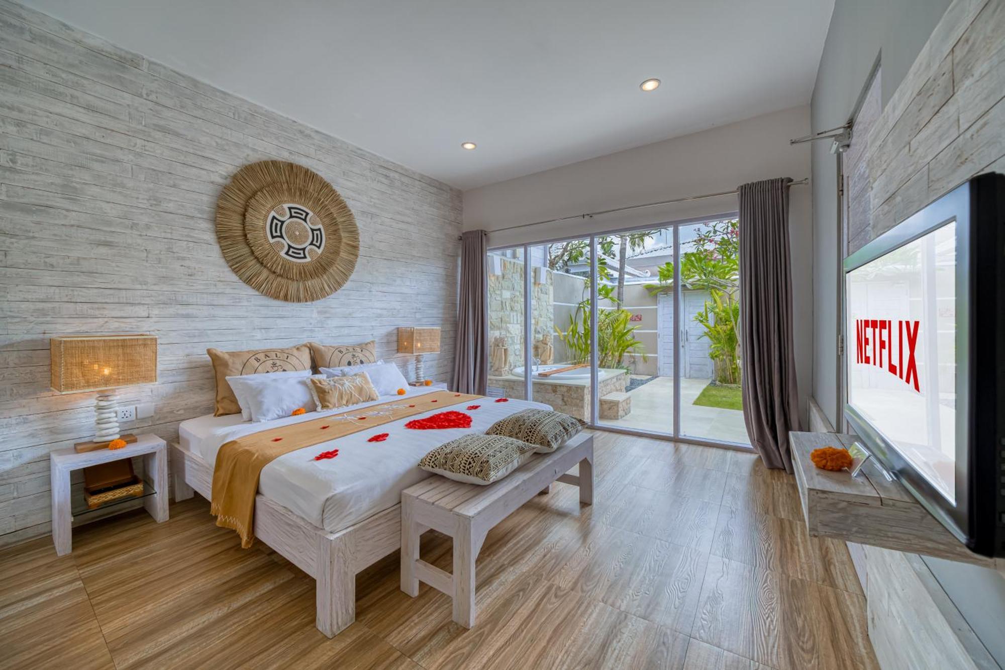 One-Bedroom Villa Private Pool Hot tub