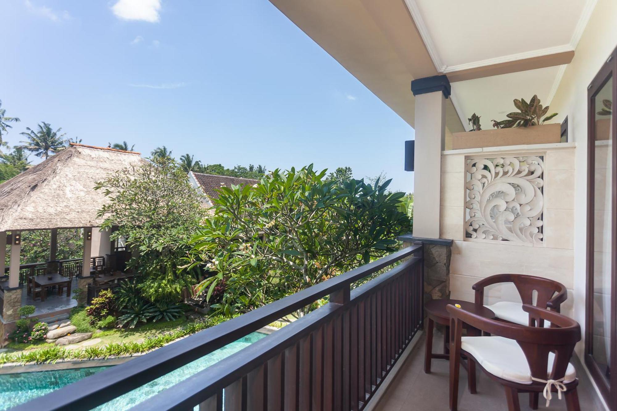 King Suite Pool View Benefits