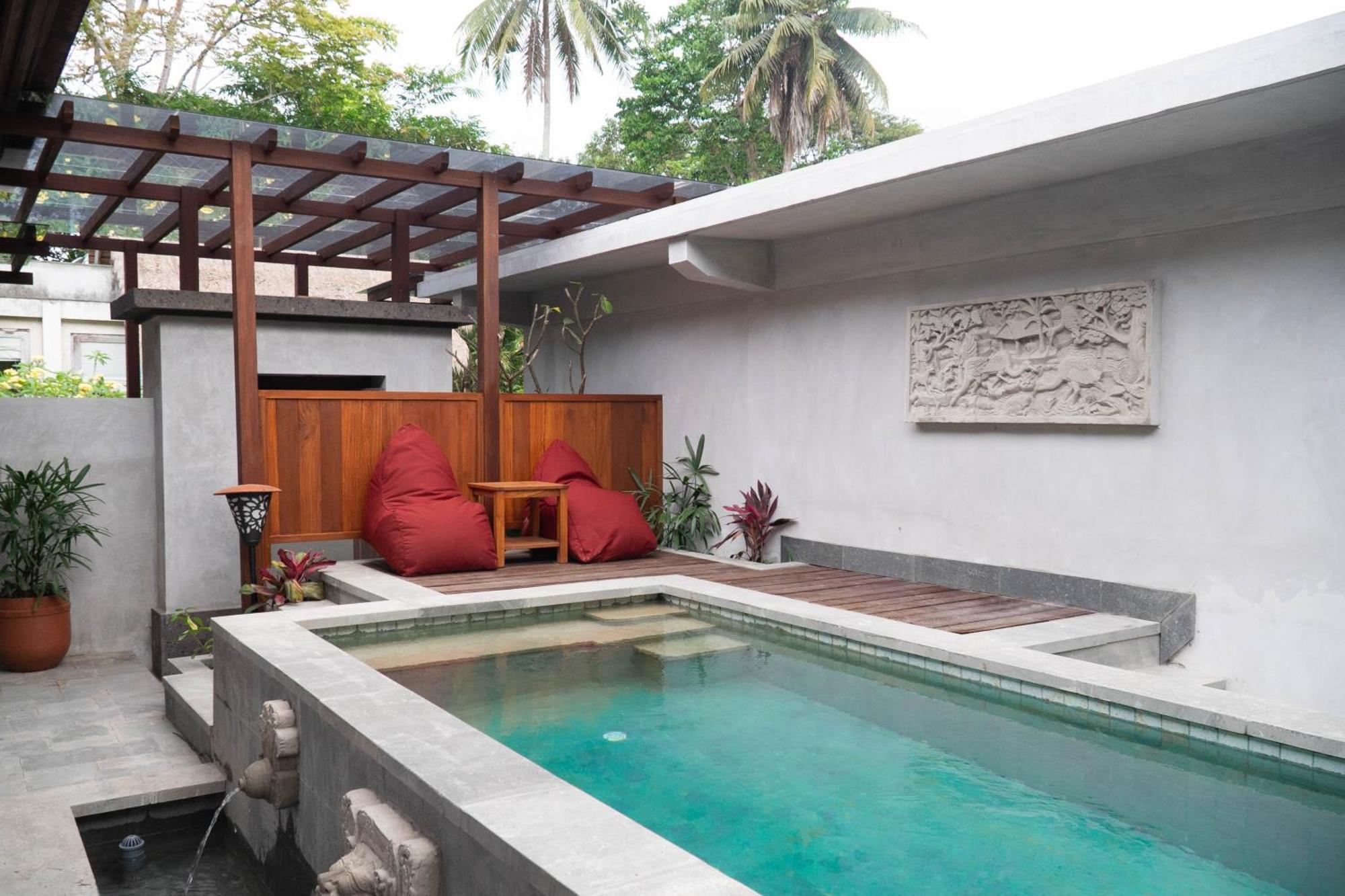 Rooftop Villa Pool Benefit