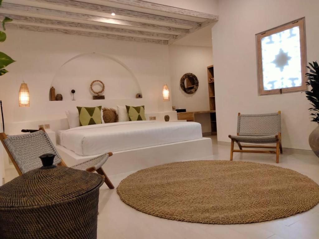 Two-Bedroom Apartment,1526676823:JPEG