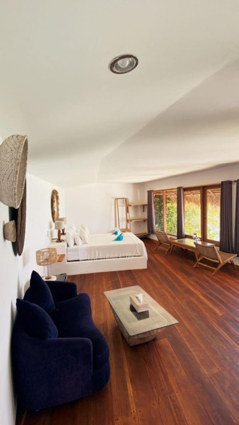 Bungalow with Sea View