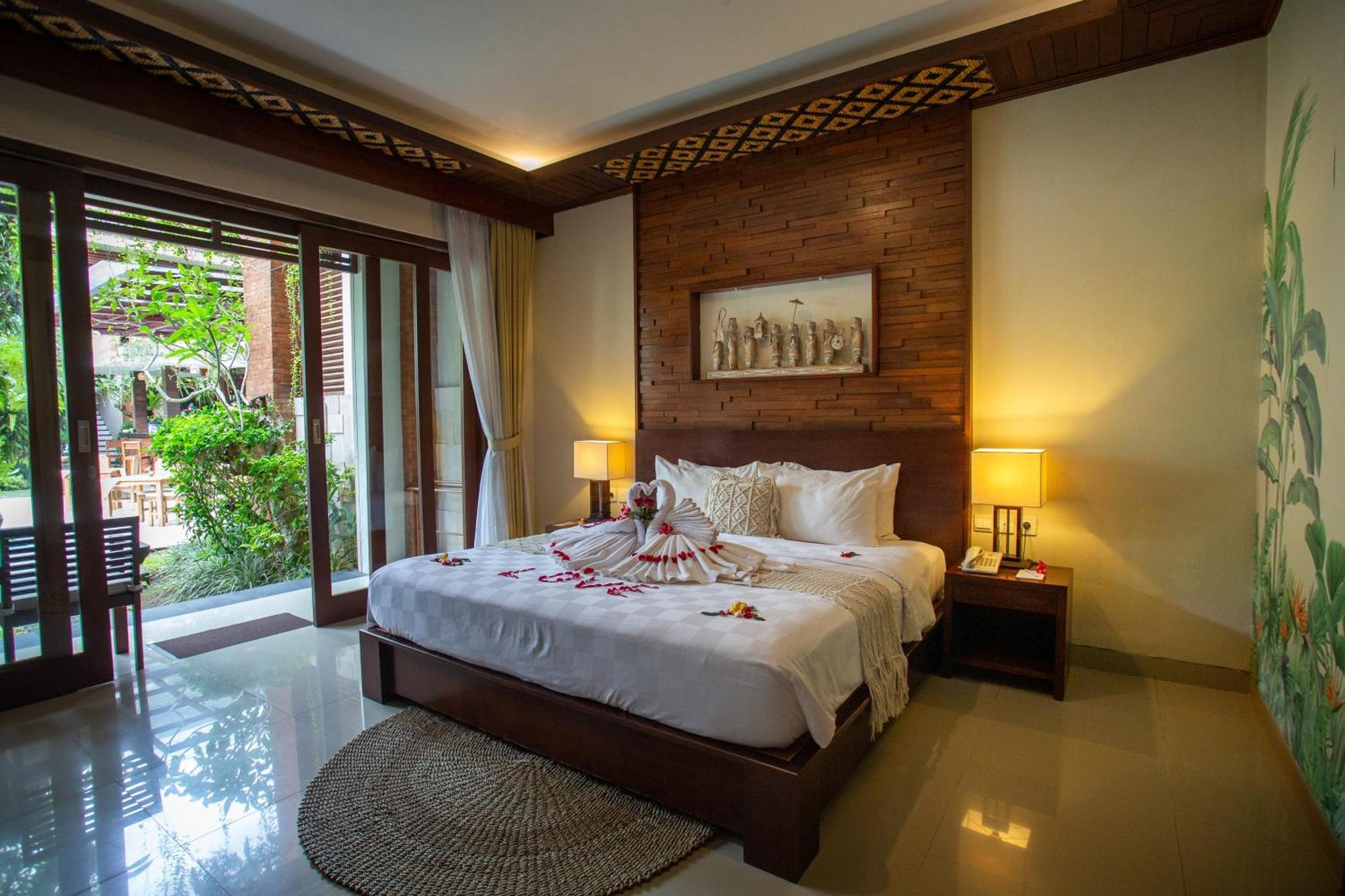 Super Deluxe Double Room Pool View