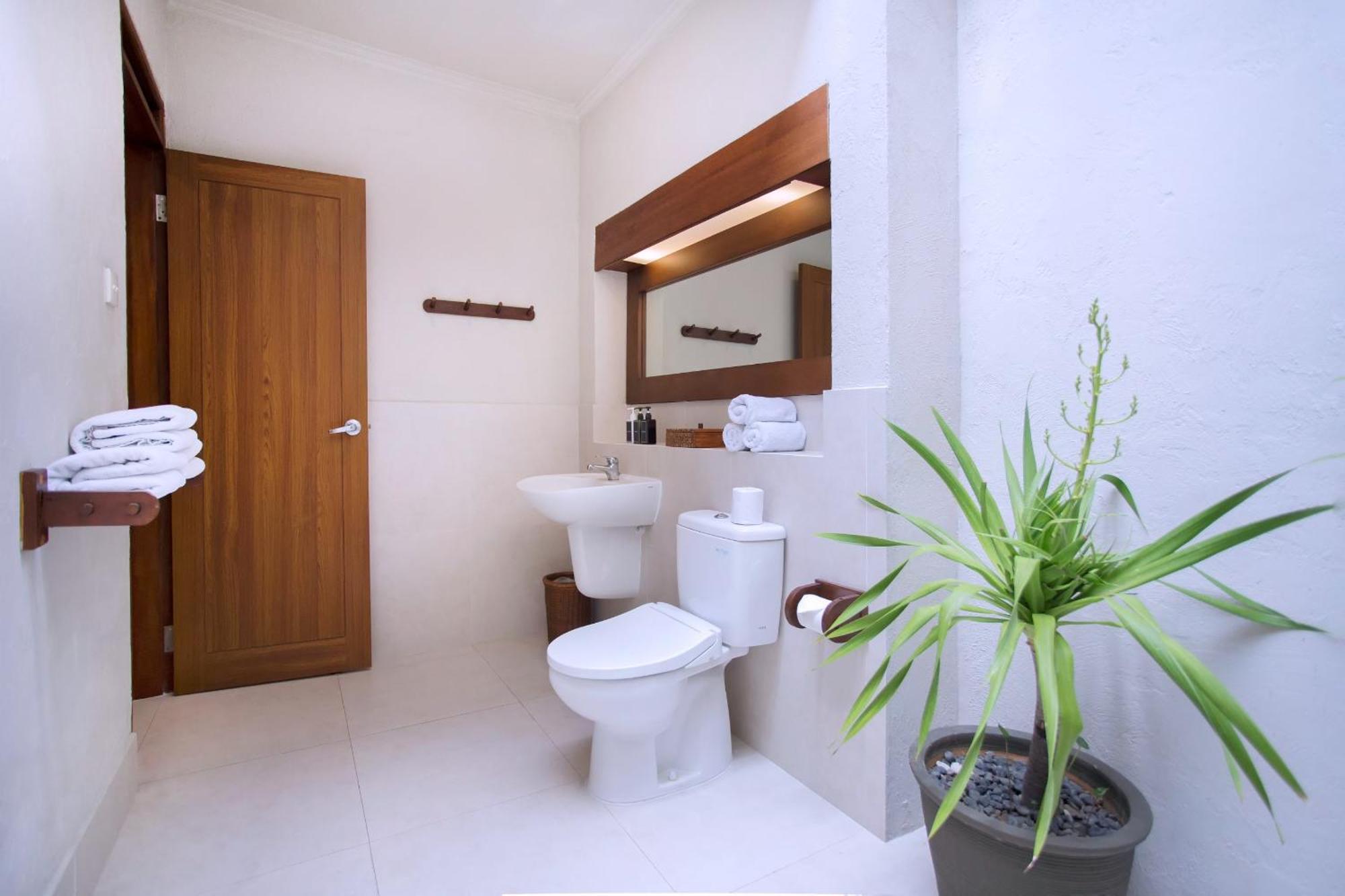 Family Room,1772897144:JPEG