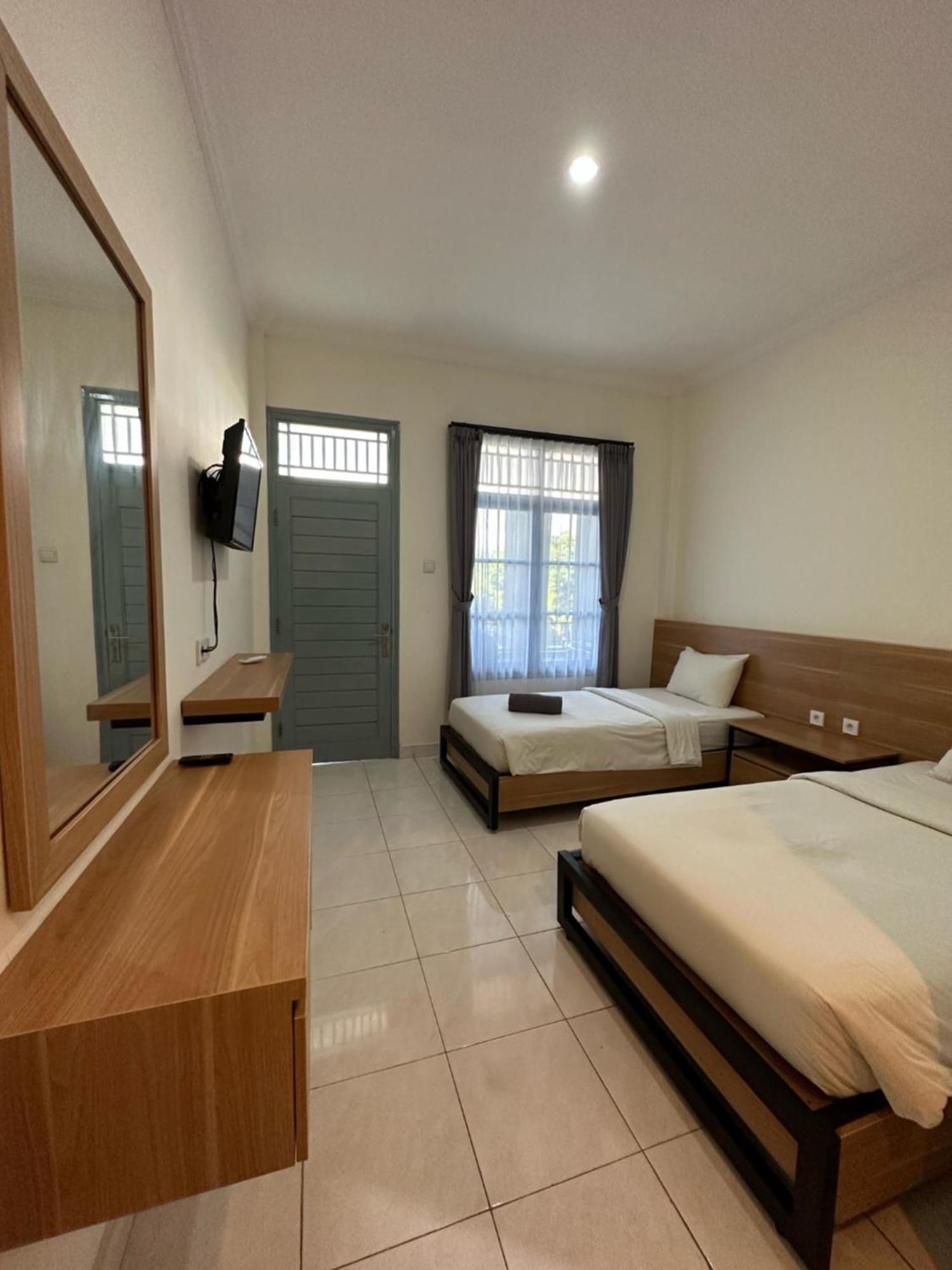 Superior Twin Room,1588139739:JPEG
