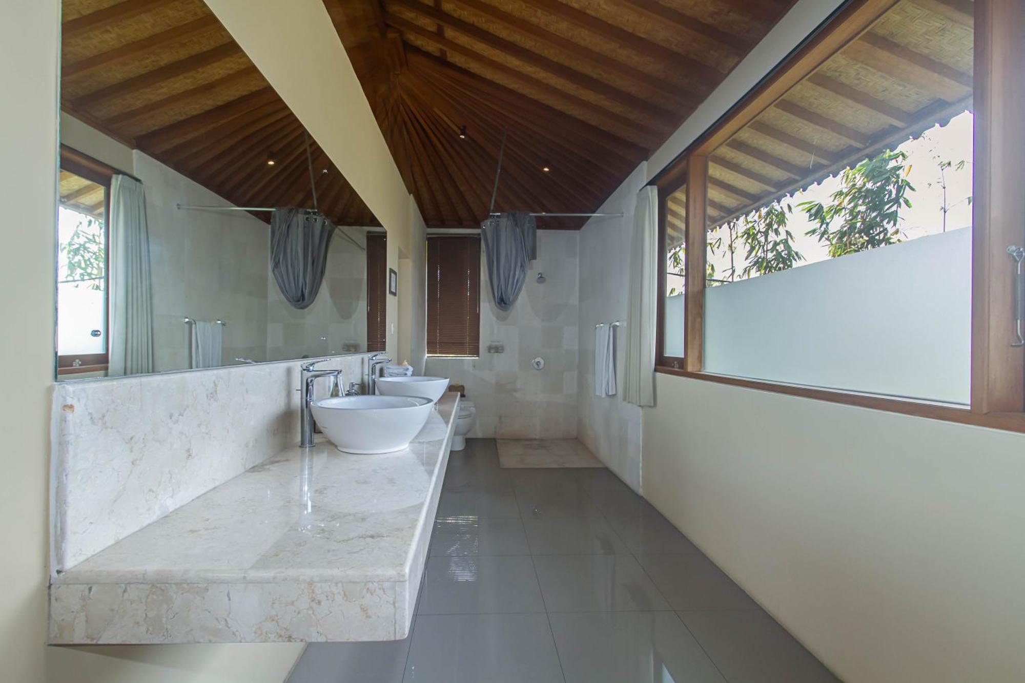 Family Two-Bedroom Villa Rice Field View