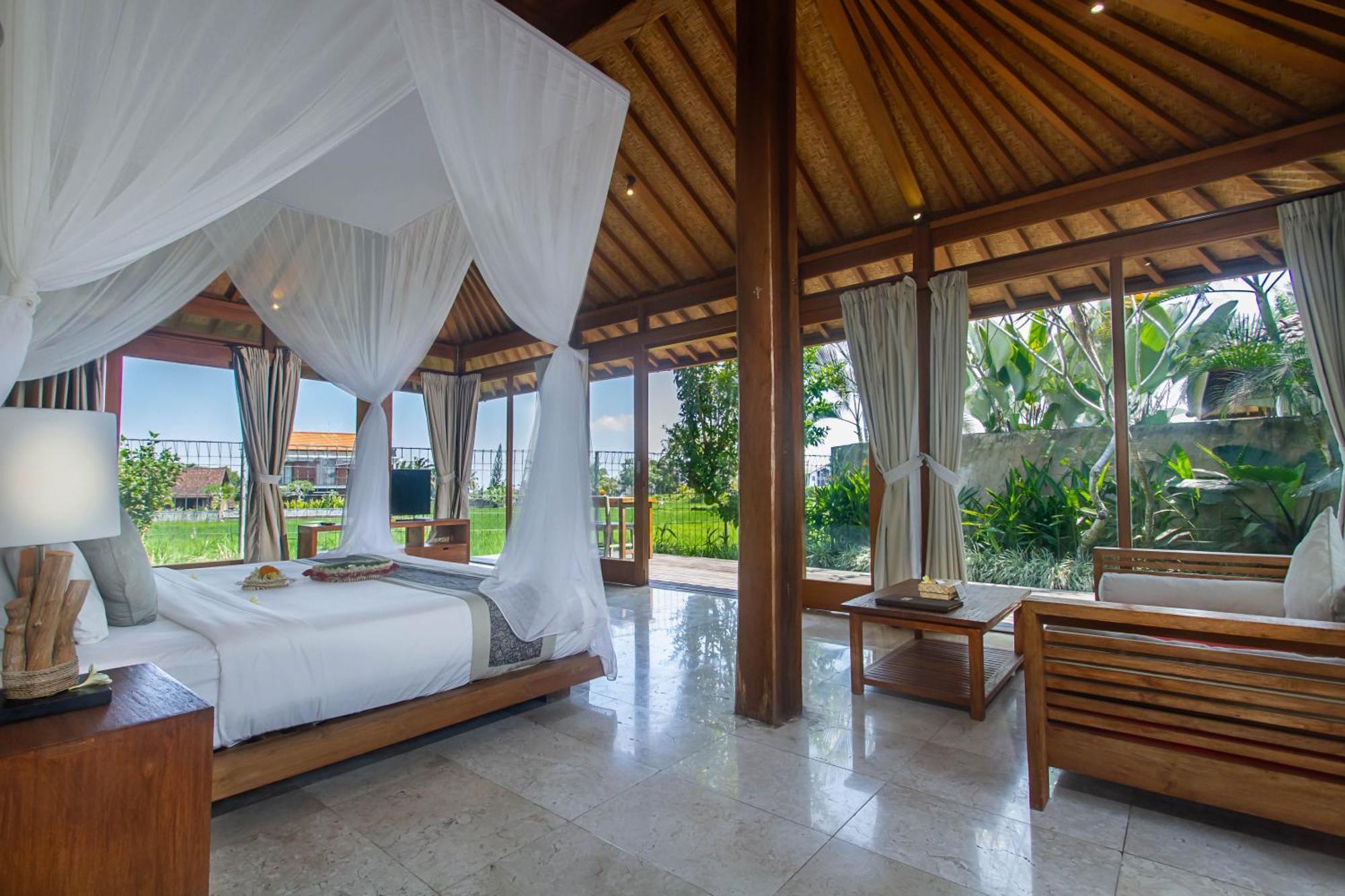 Deluxe One-Bedroom Villa Rice Field View