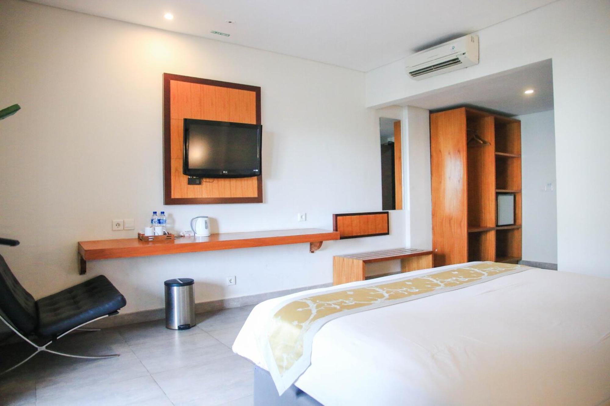 Superior Double or Twin Room,1549968697:JPEG