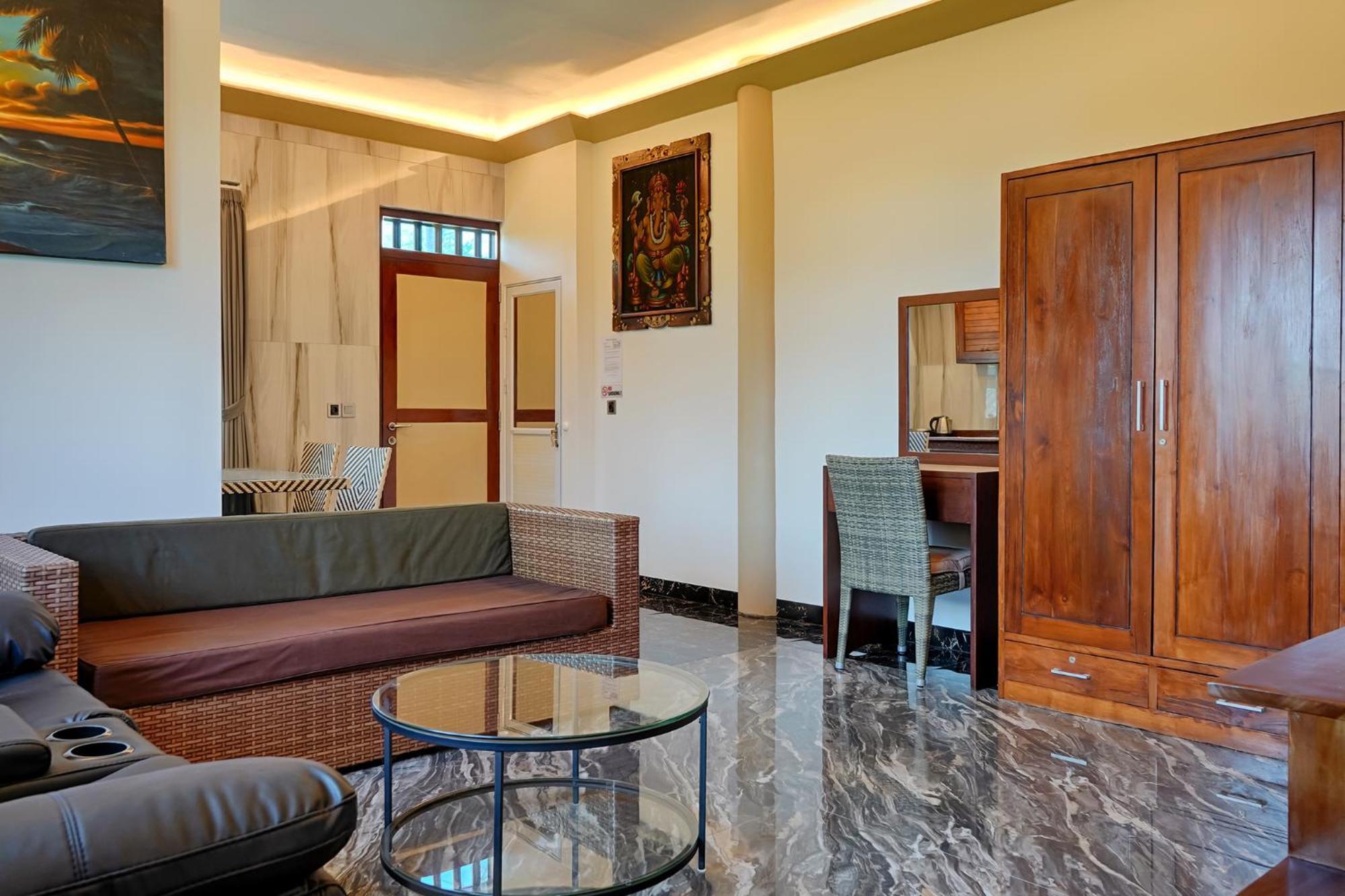 Executive Suite