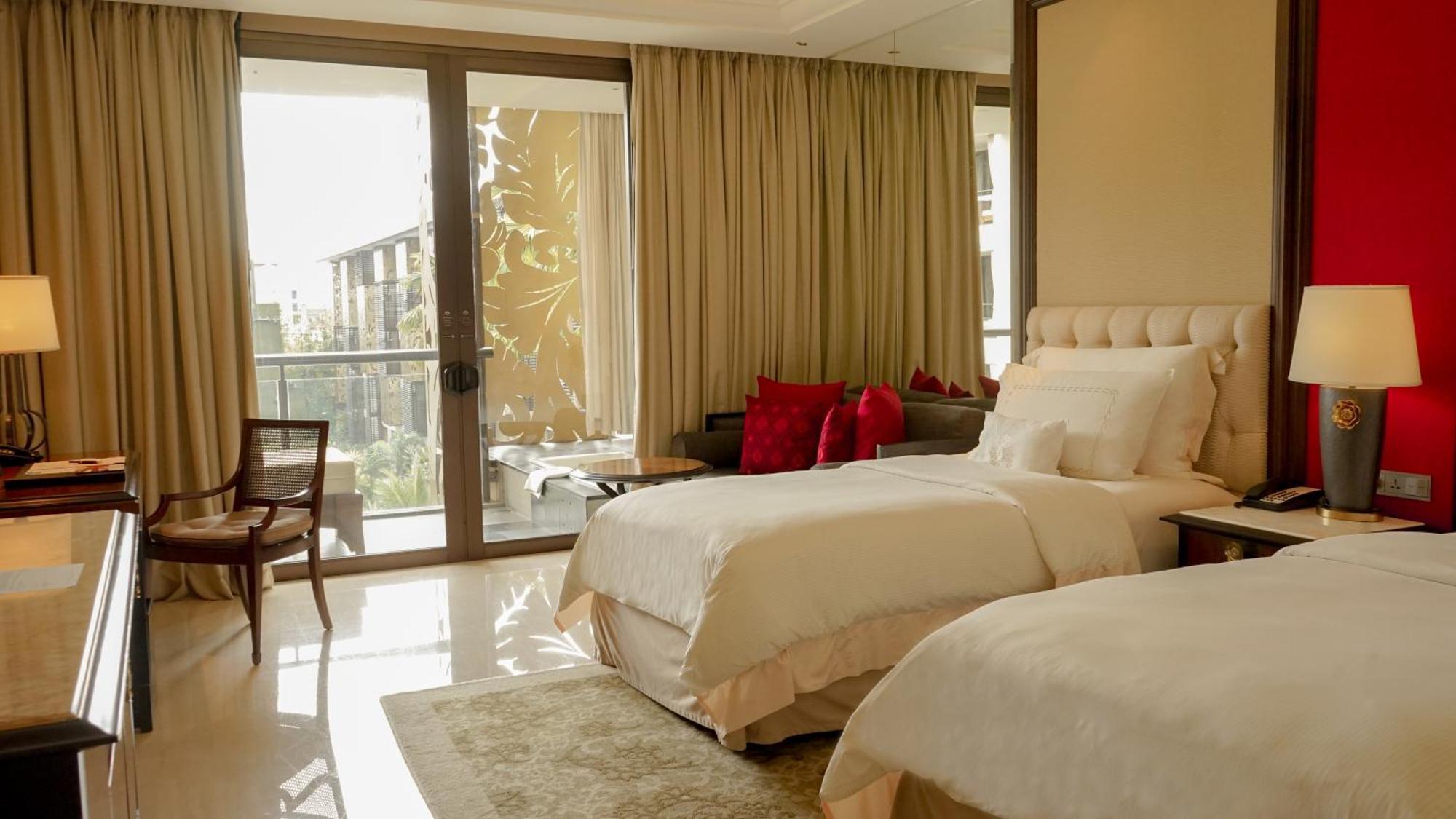 Premier Twin Room